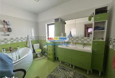 Casă cu 4 camere cu Canalizare în Drumul Taberei - 8