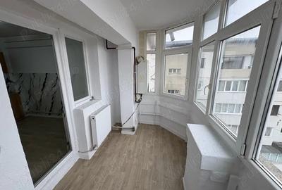 Apartament cu 2 camere decomandat în 9 Mai - 5