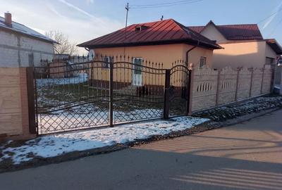 Casă cu 3 camere în Central - 3