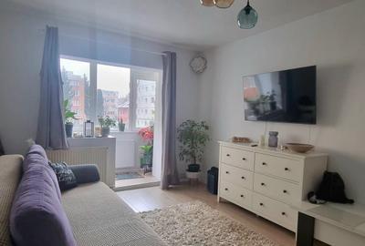 Apartament cu 3 camere decomandat, mobilat în Județean - 1