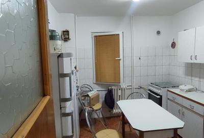 Apartament cu 3 camere decomandat în Moșilor - 3