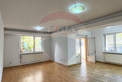 Inchiriere casa - vila cu 6 camere,  zona Cosbuc Inchiriere casa - vila cu 6 camere,  zona Cosbuc - 2