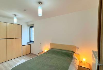 Apartament cu 2 camere decomandat, mobilat în Tractorul - 5