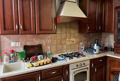 Casă cu 3 camere cu Teren 200 Mp în Central - 2