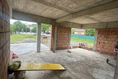 Casă cu 4 camere în Remetea - 2