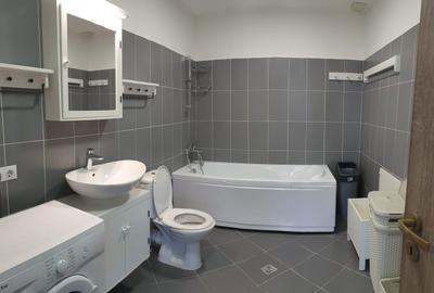 Apartament cu 3 camere semidecomandat în Aeroport - 2