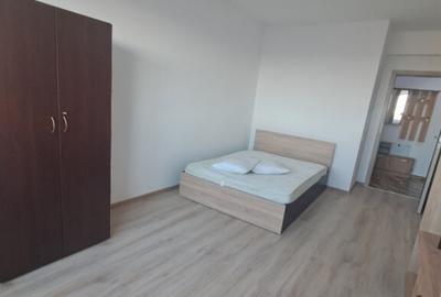 Garsoniera de inchiriat sector 4 - 8