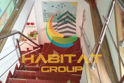 Casă individuală cu 5 camere cu Canalizare în Tineretului - 6