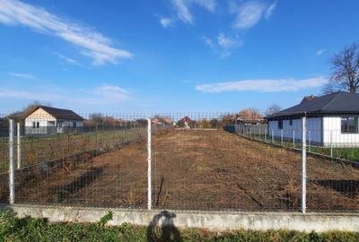 Teren de 800 mp, în Exterior Vest - 2