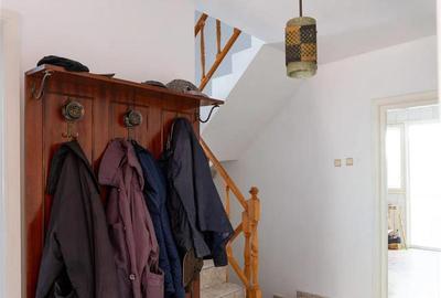 Casă individuală cu 5 camere cu Canalizare în Brâncoveanu - 11