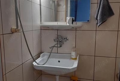Garsonieră decomandată în Central - 7