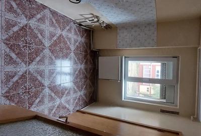 Apartament cu 3 camere semidecomandat în Govândari - 15