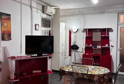 Garsonieră decomandată în Central - 10