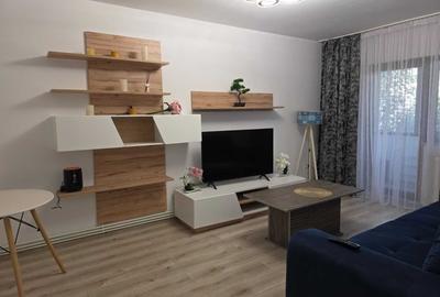 Apartament cu 3 camere decomandat în Popa Șapcă