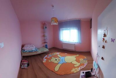 Apartament cu 2 camere semidecomandat în Mioriței - 3