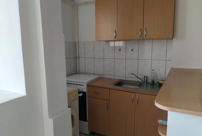 Garsonieră semidecomandată în Tudor Vladimirescu - 6