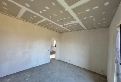 Casă cu 4 camere cu Teren 475 Mp în Mocira - 12