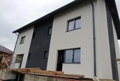 Casă cu Teren 250 Mp în Bucium - 4