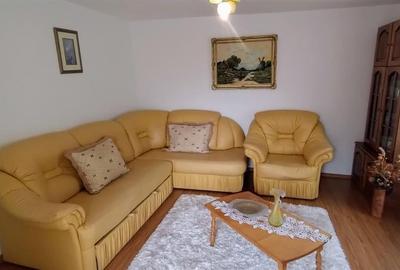 Casă cu 4 camere în Smeeni