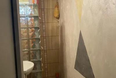 Garsonieră decomandată în Obor