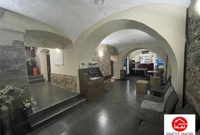 De vanzare spatiu comercial zona ultra centrala 277 mp - 8