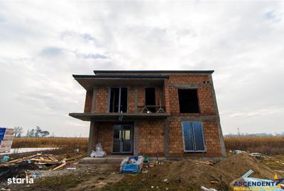 Casă cu 4 camere decomandat în Sânpetru - 5