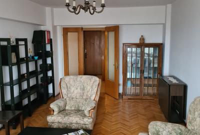 Apartament cu 2 camere decomandat în Unirii