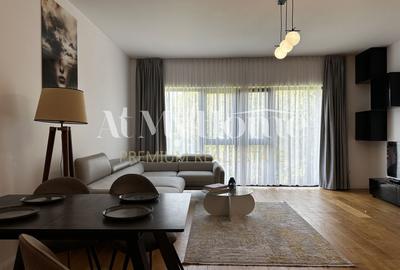 Apartament cu 3 camere decomandat, mobilat în Iancu Nicolae