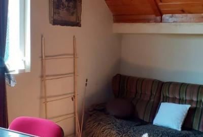 Casă cu 4 camere cu Teren 710 Mp în Central - 1