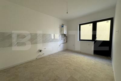 Casă cu 4 camere cu Teren 250 Mp în Central - 10
