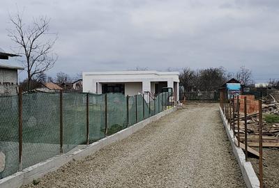 Casă cu 2 camere în Tăbărăști - 1