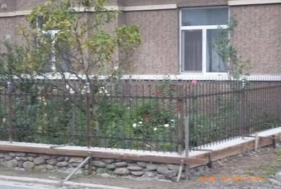 Casă cu 4 camere în Central - 1