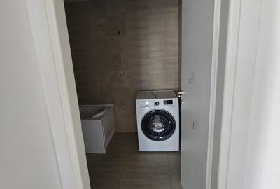 Apartament 2 camere Cosmopolis cu parcare in Subteran- Comision0 - 5