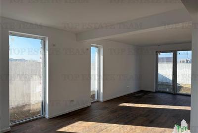 Duplex cu 4 camere cu Canalizare în Tunari - 2