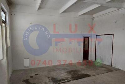 Spațiu comercial, de 204 mp, în Central - 1