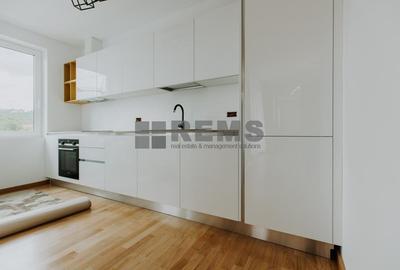 Apartament cu 3 camere semidecomandat, mobilat în Central - 5