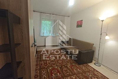 Apartament cu 2 camere nedecomandat, mobilat în Circumvalațiunii