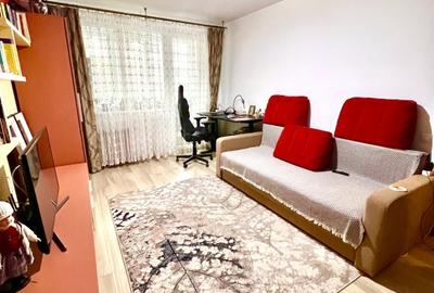 2 camere renovat in bloc Perla - 11