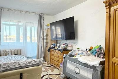 Garsonieră decomandată în Central