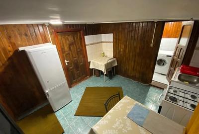 Inchiriez camera la vila privata dar baia bucataria comun tg cucu centru iasi Garantia in rate P.F. Inchiriez camera la vila privata dar baia bucataria comun tg cucu centru iasi Garantia in rate P.F. - 3