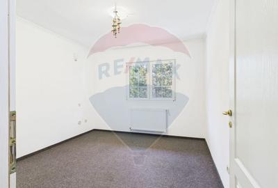 De vanzare | Vila in Paradisul Verde cu gradina si padure proprie | - 12