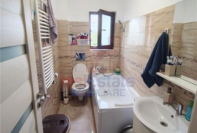Apartament cu 2 camere decomandat în Rediu - 6