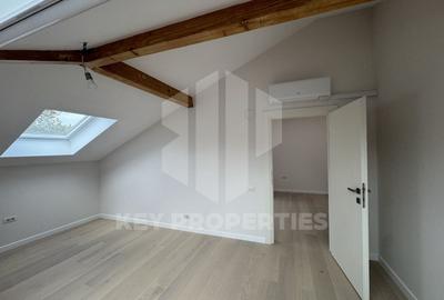 Piata Romana, mansarda boema, finisaje in linii simple si elegante - 5