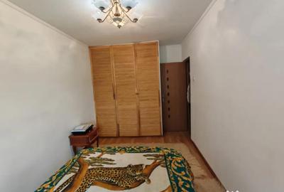 Apartament cu 3 camere semidecomandat, mobilat în Groapa - 6