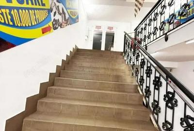 Spațiu comercial, de 90 mp, în Ultracentral
