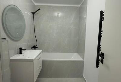 Apartament cu 2 camere decomandat în Decebal