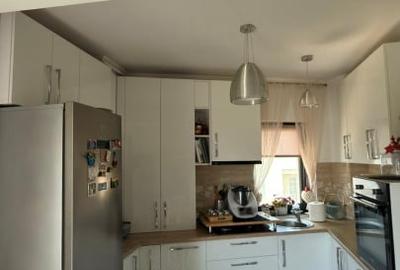 Apartament cu 2 camere semidecomandat, mobilat în Tomis Plus - 3