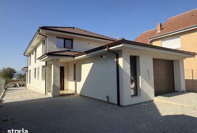 Casă cu 4 camere cu Teren 1477 Mp în Galda de Jos