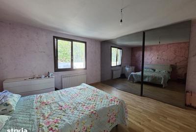 Casă cu 4 camere cu Teren 1118 Mp în Pufești - 6
