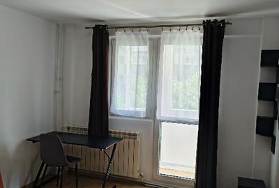 Apartament cu 2 camere decomandat în Lujerului - 3